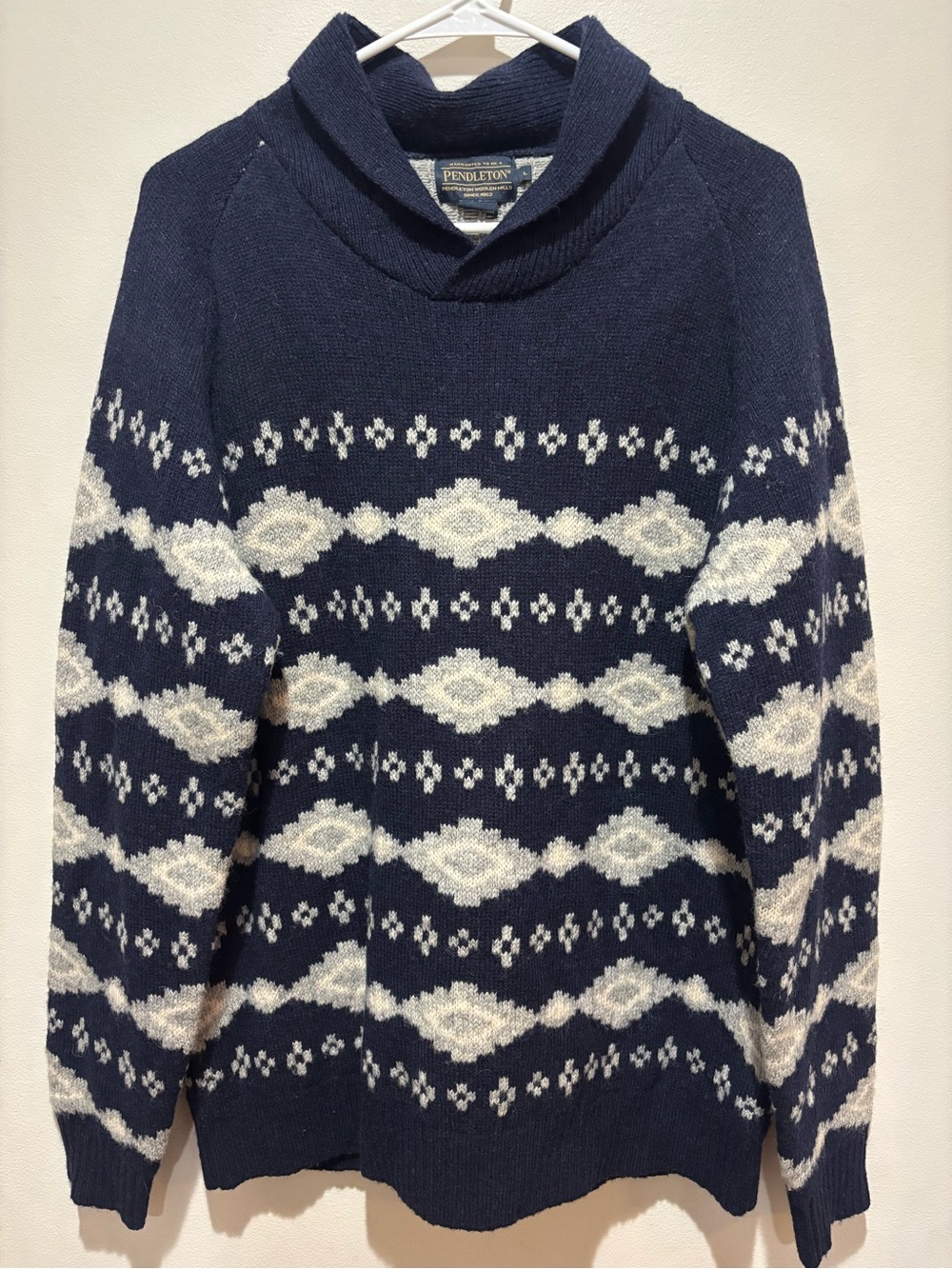 Pendleton 100% Shetland Wool Aztec Sweater Geometric Fall Winter Cozy Men’s L